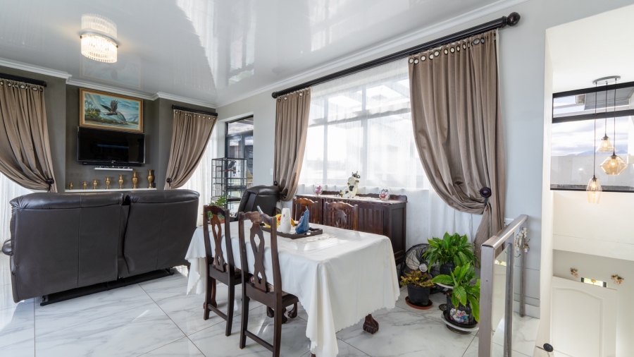 3 Bedroom Property for Sale in Le Grand Golf Estate Western Cape